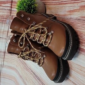 Universal Thread Kira Hiker Boots